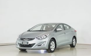 Hyundai • Elantra