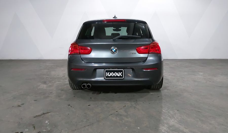 Bmw Serie 1 2.0 120IA AUTO Hatchback 2017