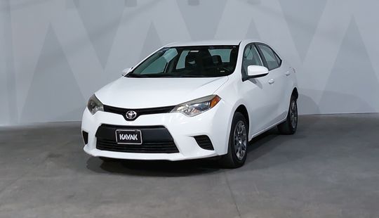 Toyota • Corolla