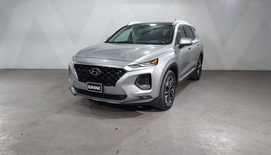 Hyundai • Santa Fe