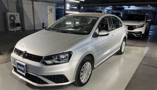 Volkswagen • Vento