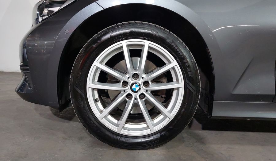 Bmw Serie 3 2.0 320I AUTO Sedan 2021