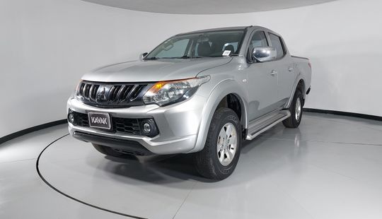 Mitsubishi • L200