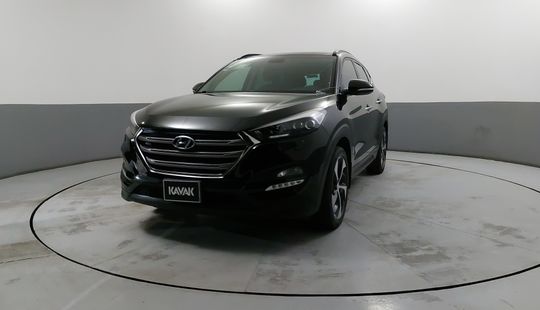 Hyundai • Tucson