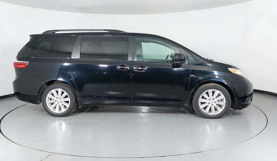 Toyota Sienna 3.5 XLE PIEL AT Minivan 2017