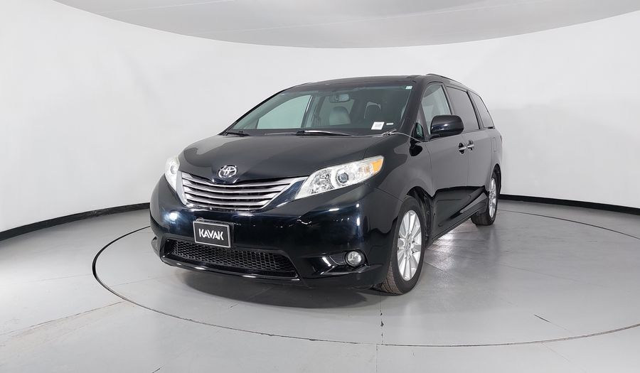 Toyota Sienna 3.5 XLE PIEL AT Minivan 2017