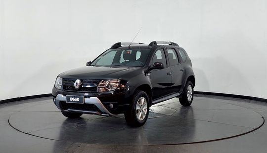 Renault • Duster