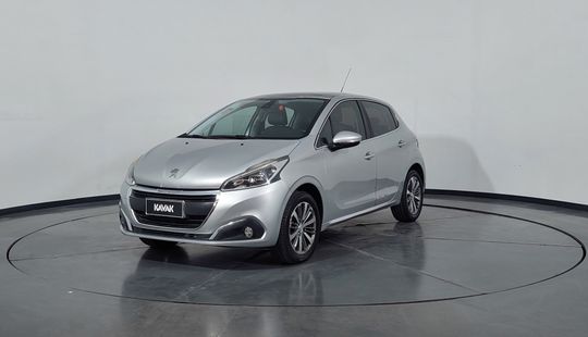 Peugeot • 208