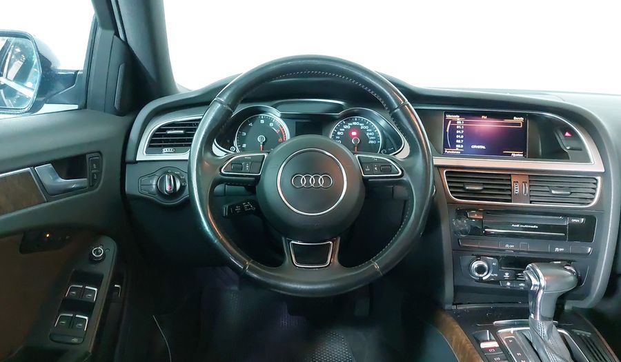 Audi A4 2.0 TFSI LUXURY MULTITRONIC Sedan 2013