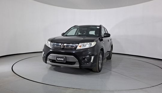 Suzuki • Vitara