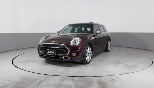 Mini • Clubman