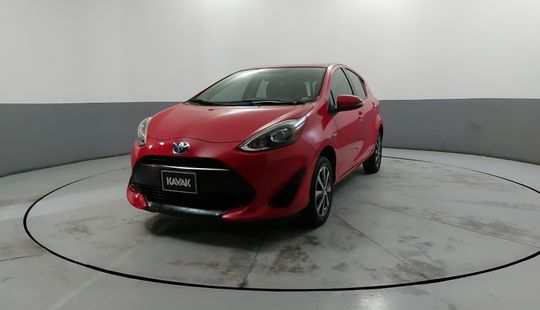 Toyota • Prius C