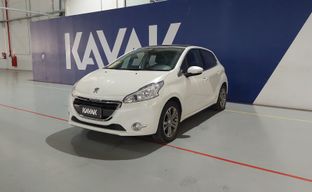 Peugeot • 208