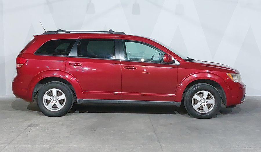 Dodge Journey 2.4 SXT 5 PASAJEROS Suv 2010