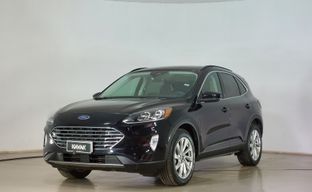 Ford • Escape