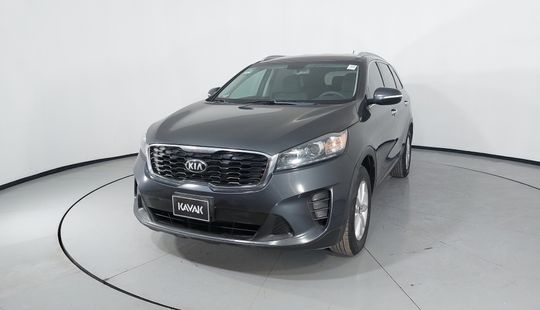 Kia • Sorento