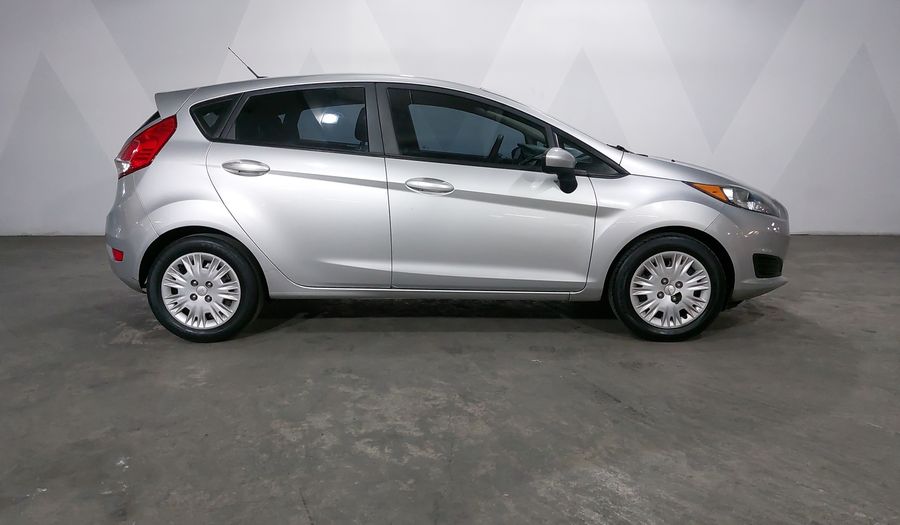 Ford Fiesta 1.6 S MT Hatchback 2016