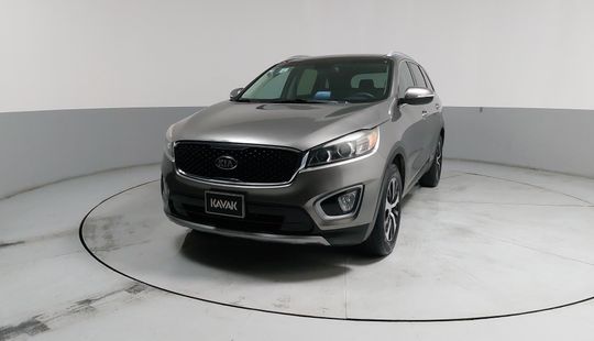 Kia • Sorento