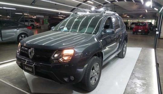 Renault • Duster