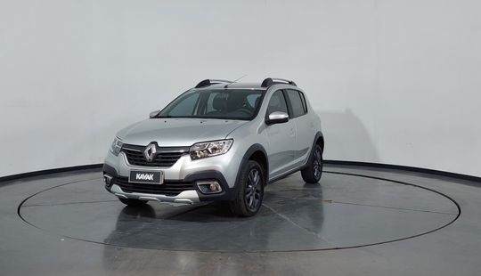 Renault • Sandero Stepway