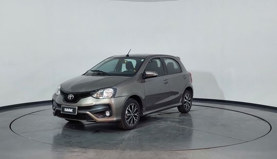 Toyota • Etios