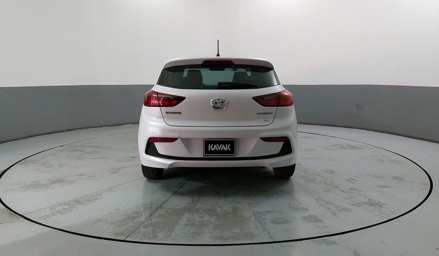 Hyundai Accent 1.6 GL Hatchback 2022