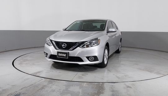 Nissan • Sentra