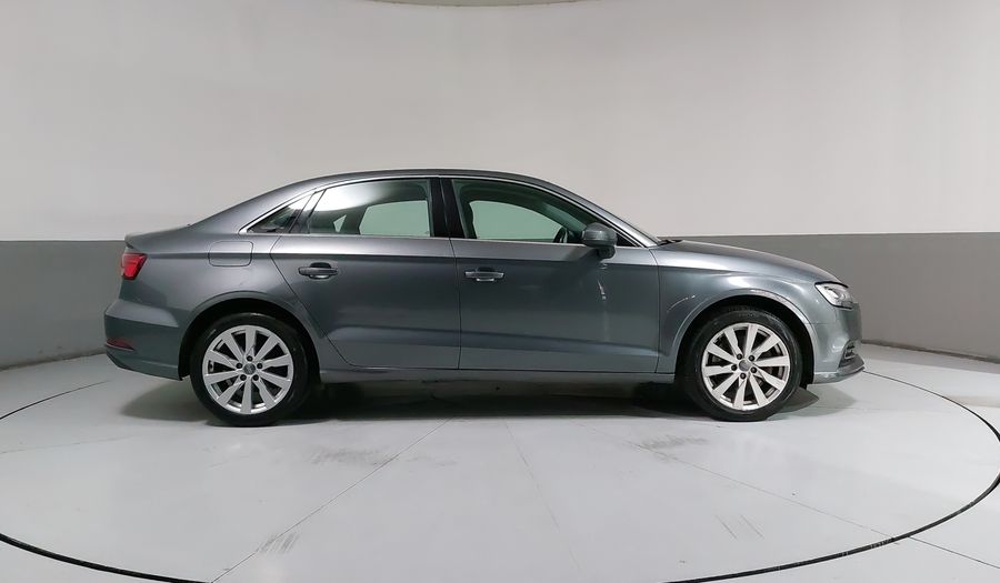 Audi A3 2.0 SELECT DCT Sedan 2018