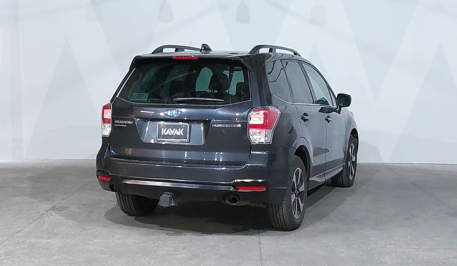 Subaru Forester 2.5 XS AT Suv 2017