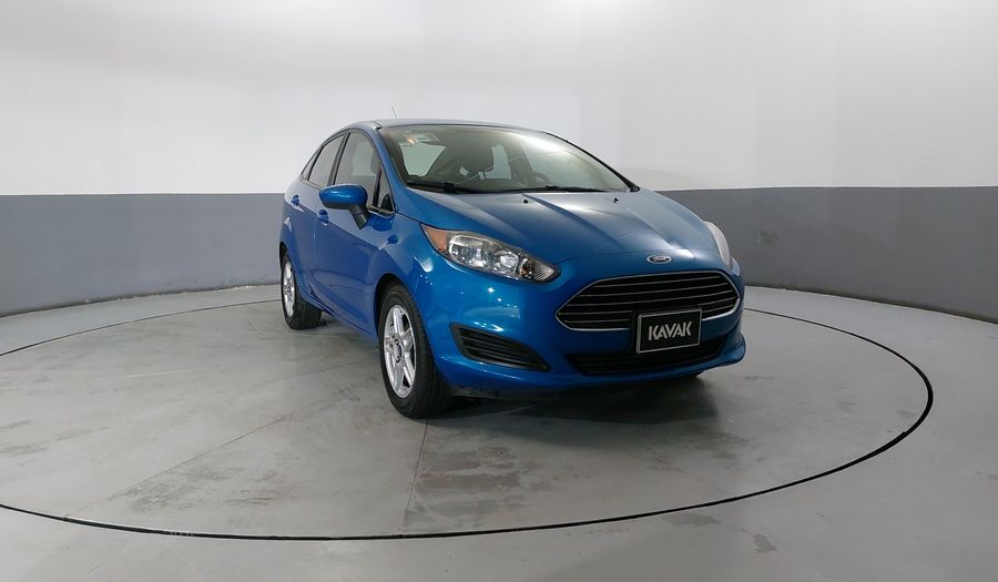 Ford Fiesta 1.6 SE MT Sedan 2017