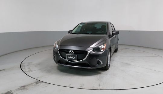 Mazda • Mazda 2