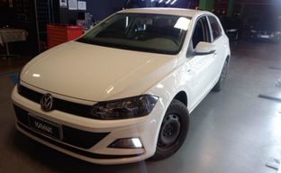 Volkswagen • Polo