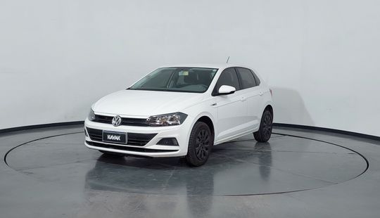 Volkswagen • Polo