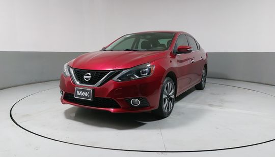 Nissan • Sentra