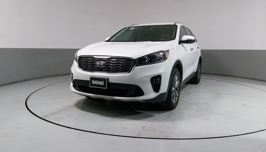 Kia • Sorento