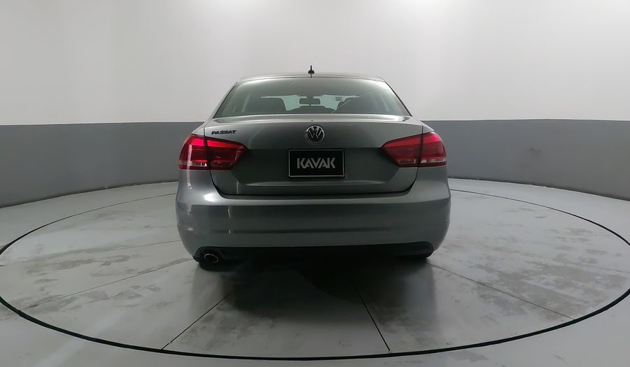 Volkswagen Passat 2.5 SPORTLINE TIPTRONIC Sedan 2014