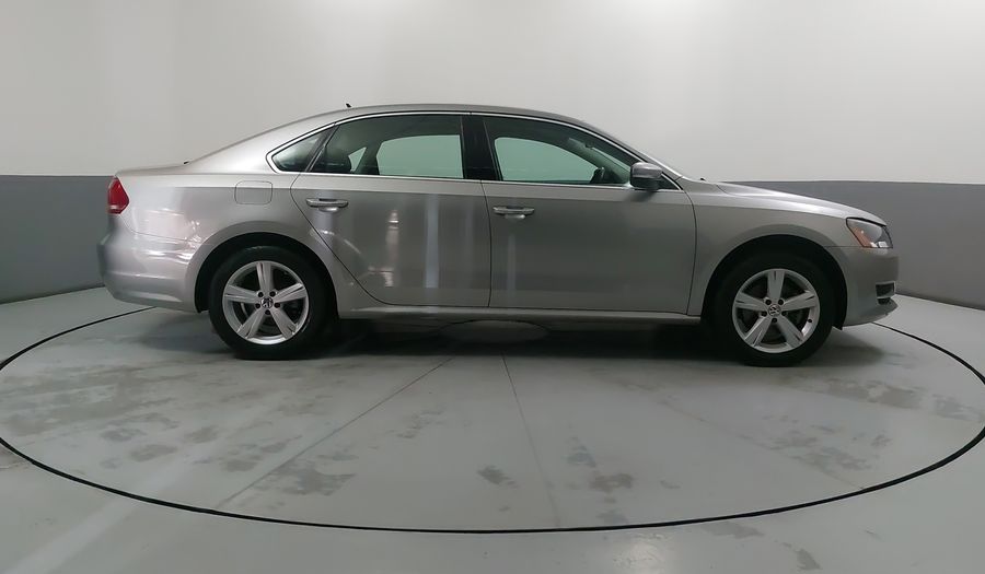 Volkswagen Passat 2.5 SPORTLINE TIPTRONIC Sedan 2014