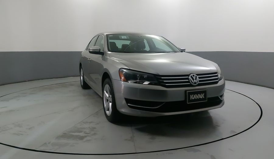 Volkswagen Passat 2.5 SPORTLINE TIPTRONIC Sedan 2014