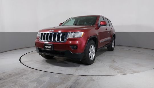 Jeep • Grand Cherokee