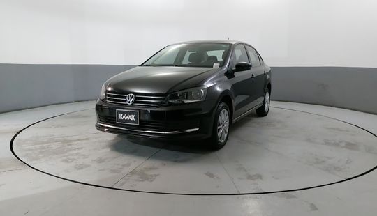 Volkswagen • Vento