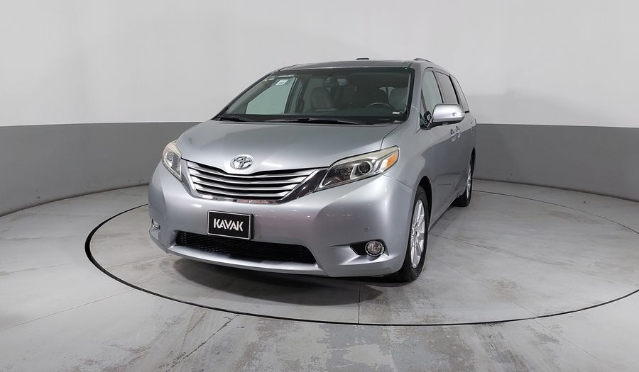 Toyota Sienna 3.5 LIMITED AT Minivan 2017