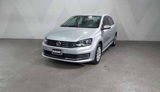 Volkswagen • Vento