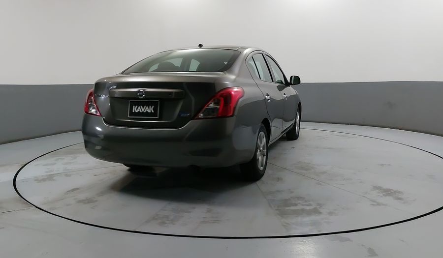 Nissan Versa 1.6 ADVANCE TA AC Sedan 2012