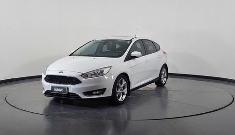 Ford Focus Iii 2.0 SE PLUS AT Hatchback 2017