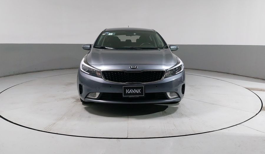 Kia Forte 2.0 EX AUTO Hatchback 2018