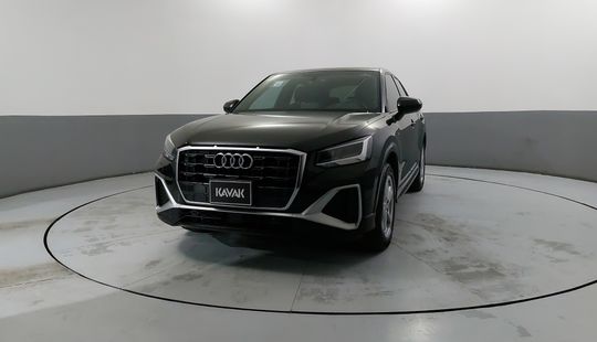 Audi • Q2