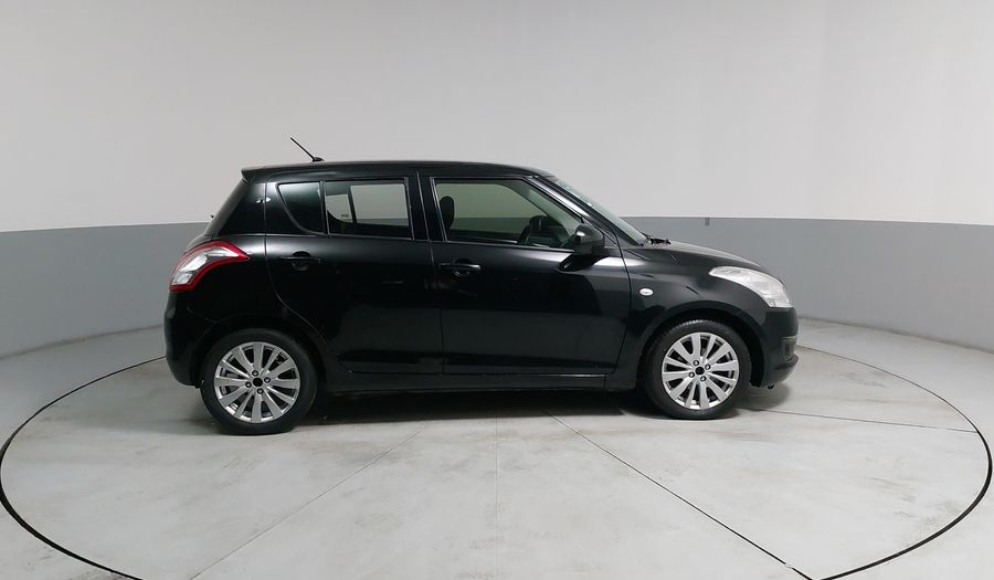 Suzuki Swift 1.4 GLS AT Hatchback 2013