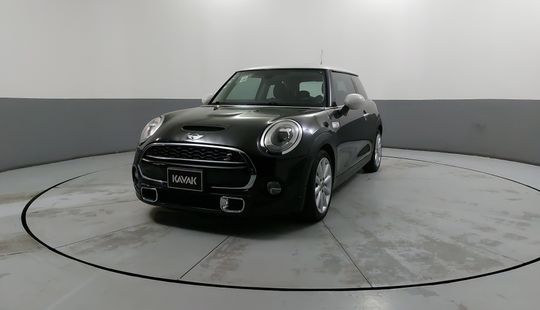 Mini • Cooper S