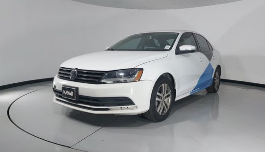 Volkswagen • Jetta