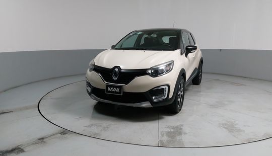 Renault • Captur